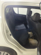 Load image into Gallery viewer, MARUTI SWIFT VXI PETROL VXI (2014)
