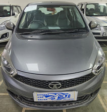 Load image into Gallery viewer, TATA TIAGO XM1.2 PETROL (2018)
