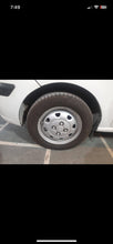 Load image into Gallery viewer, HYUNDAI SANTRO GLS PETROL (2012)
