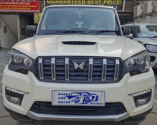 Load image into Gallery viewer, MAHINDRA SCORPIO S11 DIESEL (2022)
