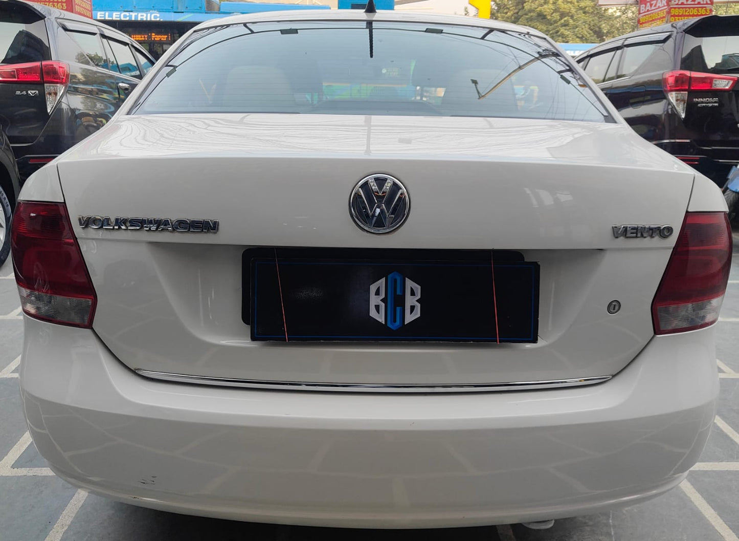 38,000 KMS VOLKSWAGEN VENTO MPI 1.6 PETROL (2010)