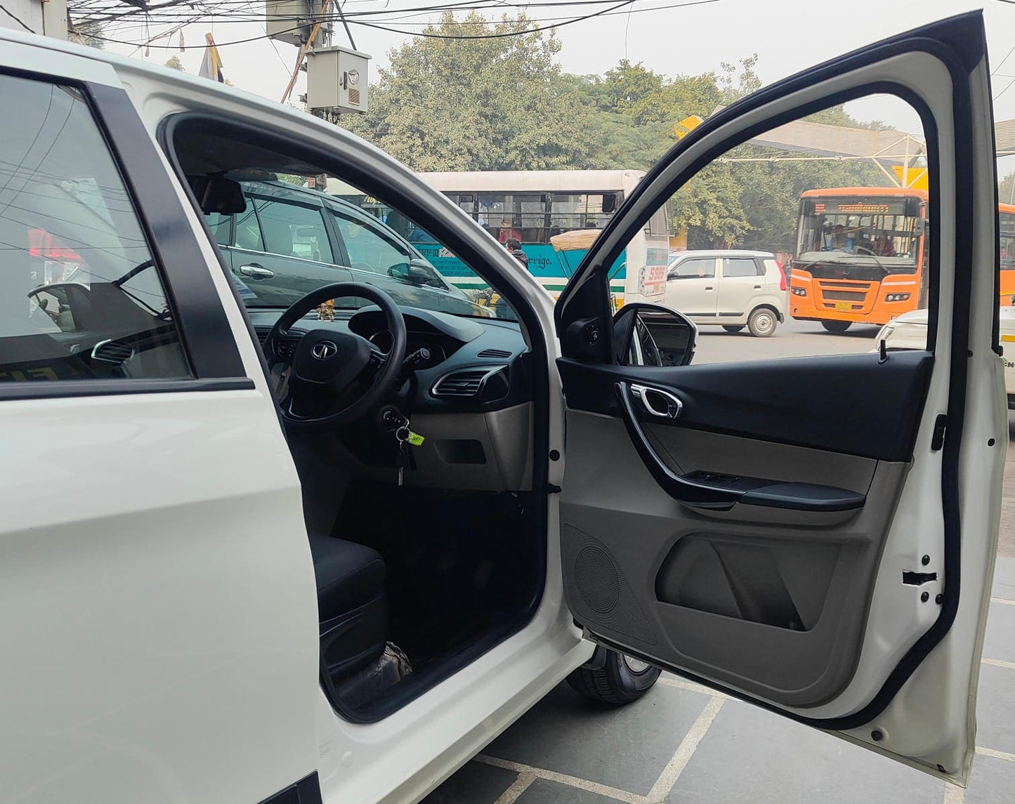 18,000 KMS TATA TIAGO XZ+ DIESEL (2020)