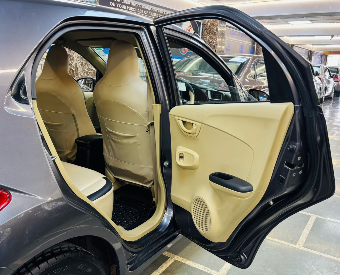 38,000 KMS HONDA BRIO 1.2 S (O) PETROL (2019)