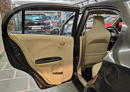 23,000 KMS HONDA AMAZE 1.2 S MT PETROL (2016)