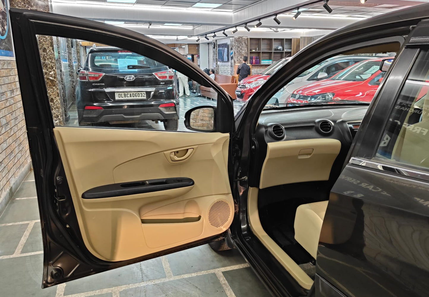 23,000 KMS HONDA AMAZE 1.2 S MT PETROL (2016)