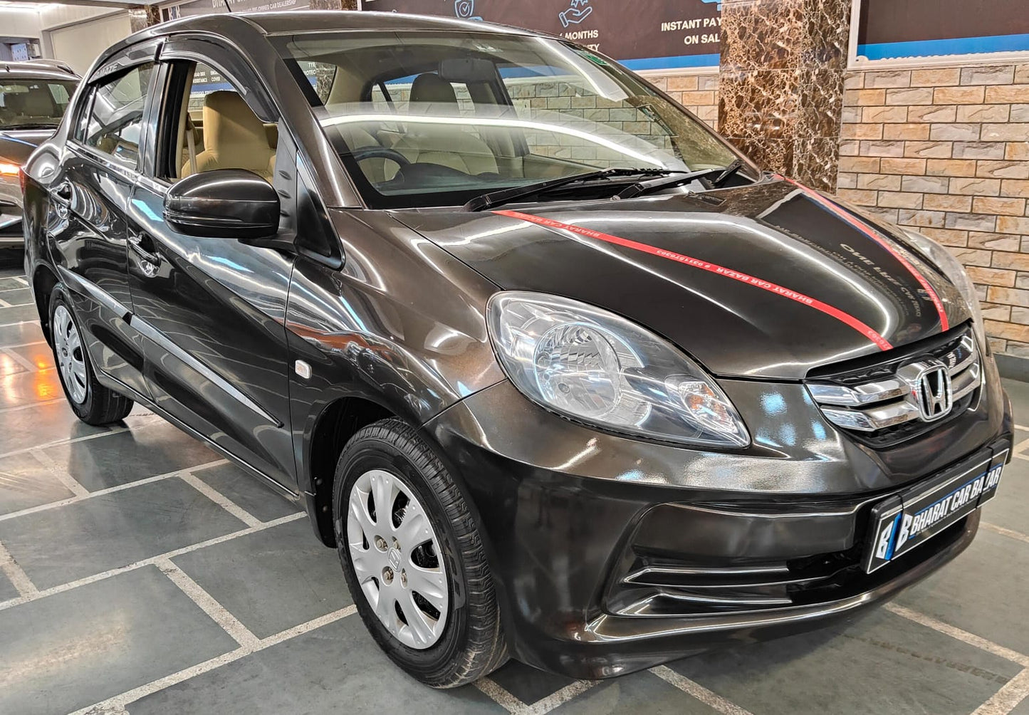 23,000 KMS HONDA AMAZE 1.2 S MT PETROL (2016)