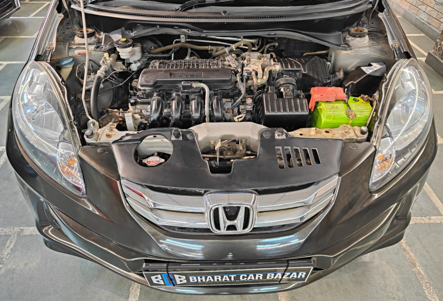 23,000 KMS HONDA AMAZE 1.2 S MT PETROL (2016)