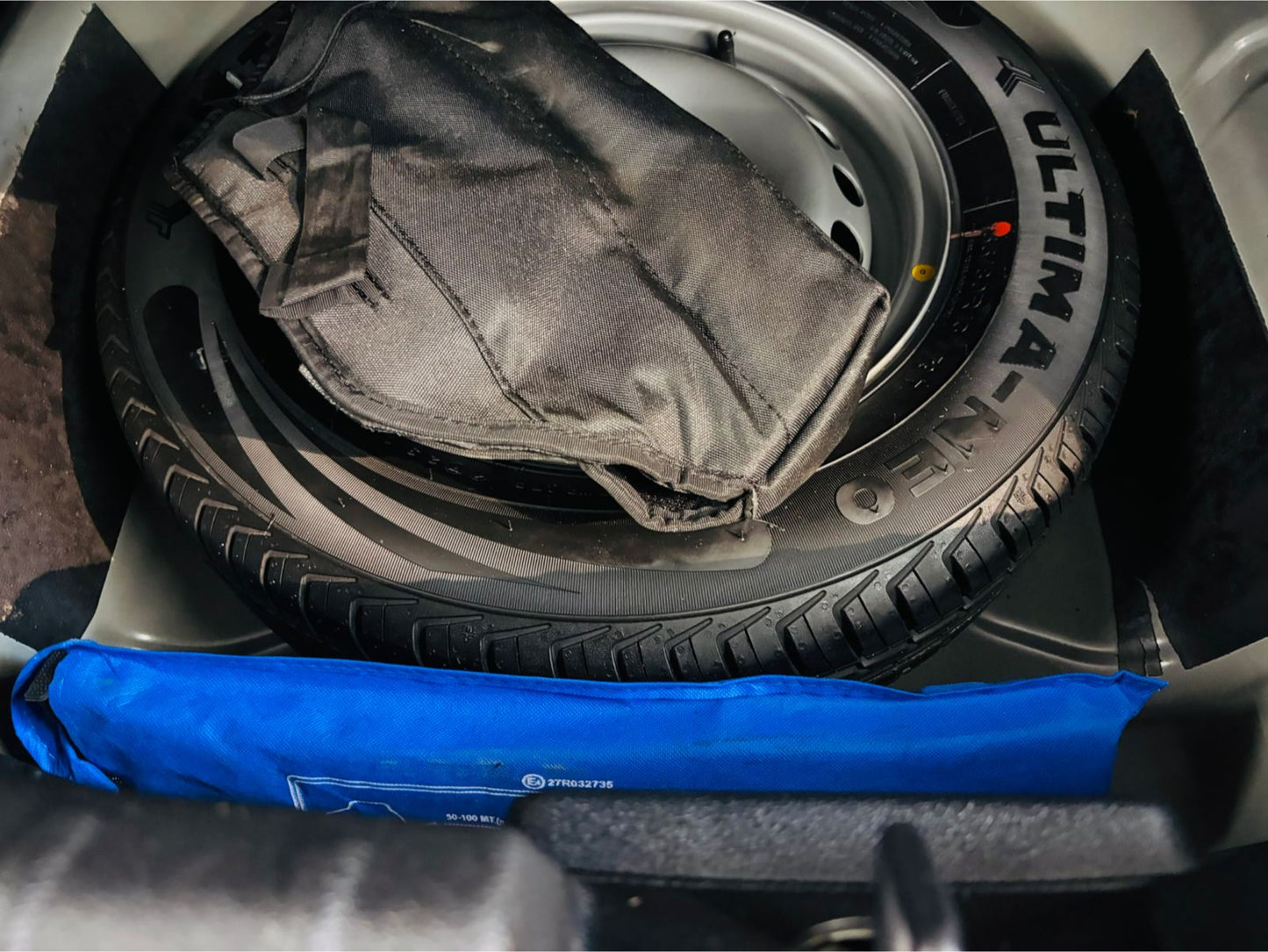 300 KMS TATA TIGOR XZ+ I-CNG (2023)