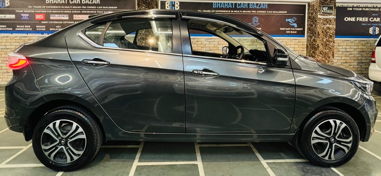 300 KMS TATA TIGOR XZ+ I-CNG (2023)