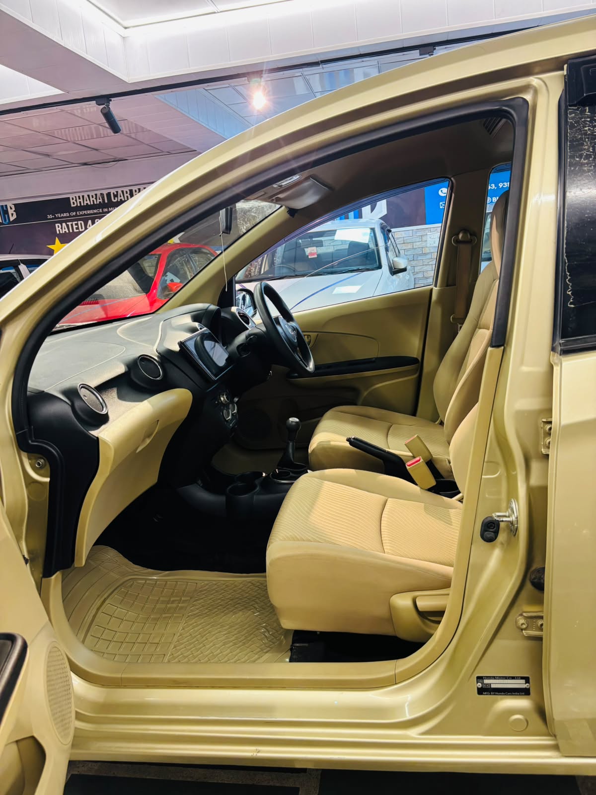 43,000 HONDA MOBILIO 1.5 S MT PETROL (2014)