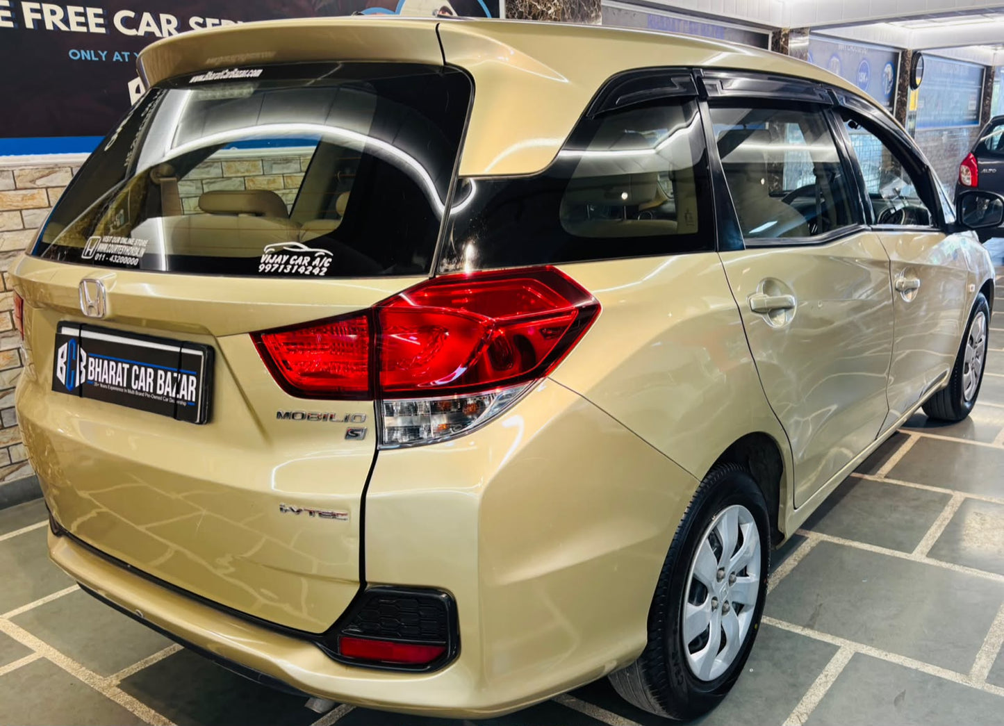 43,000 HONDA MOBILIO 1.5 S MT PETROL (2014)