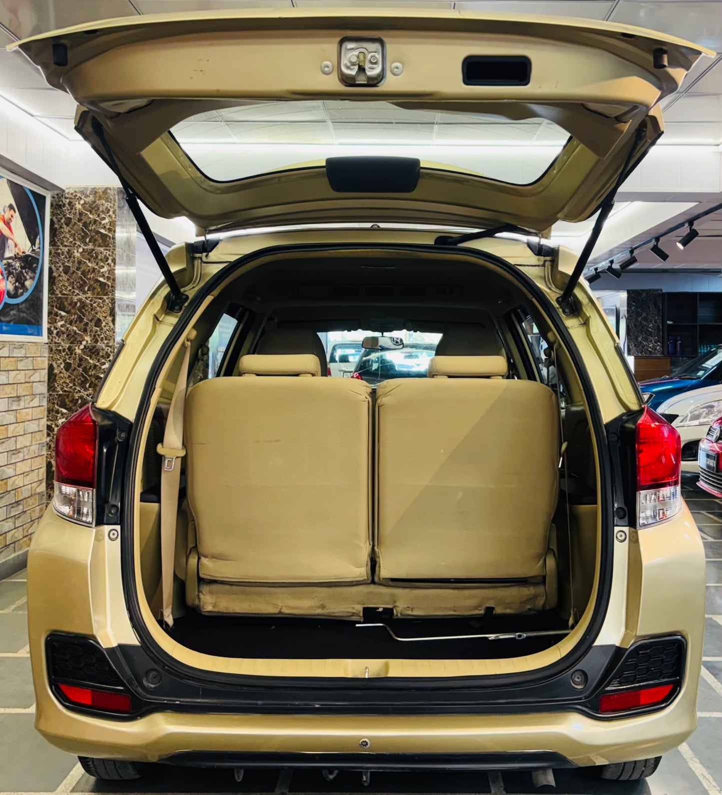 43,000 HONDA MOBILIO 1.5 S MT PETROL (2014)
