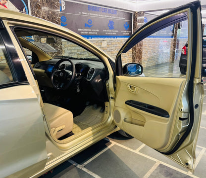 43,000 HONDA MOBILIO 1.5 S MT PETROL (2014)