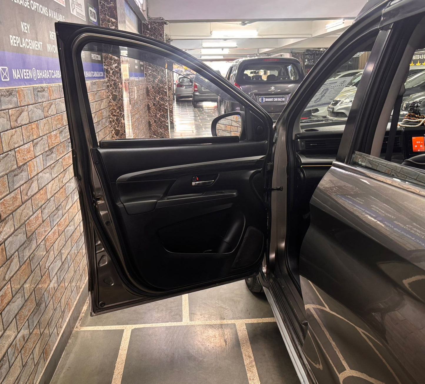 38,000 KMS MARUTI XL6 ZETA HYBRID PETROL (2020)