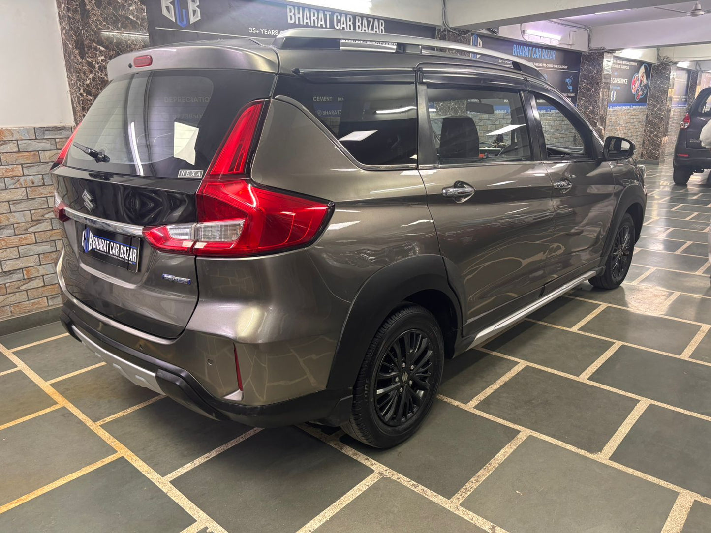 38,000 KMS MARUTI XL6 ZETA HYBRID PETROL (2020)