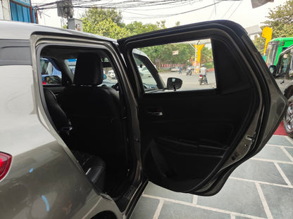 11,000 KMS MARUTI SWIFT VXI PETROL (2024)