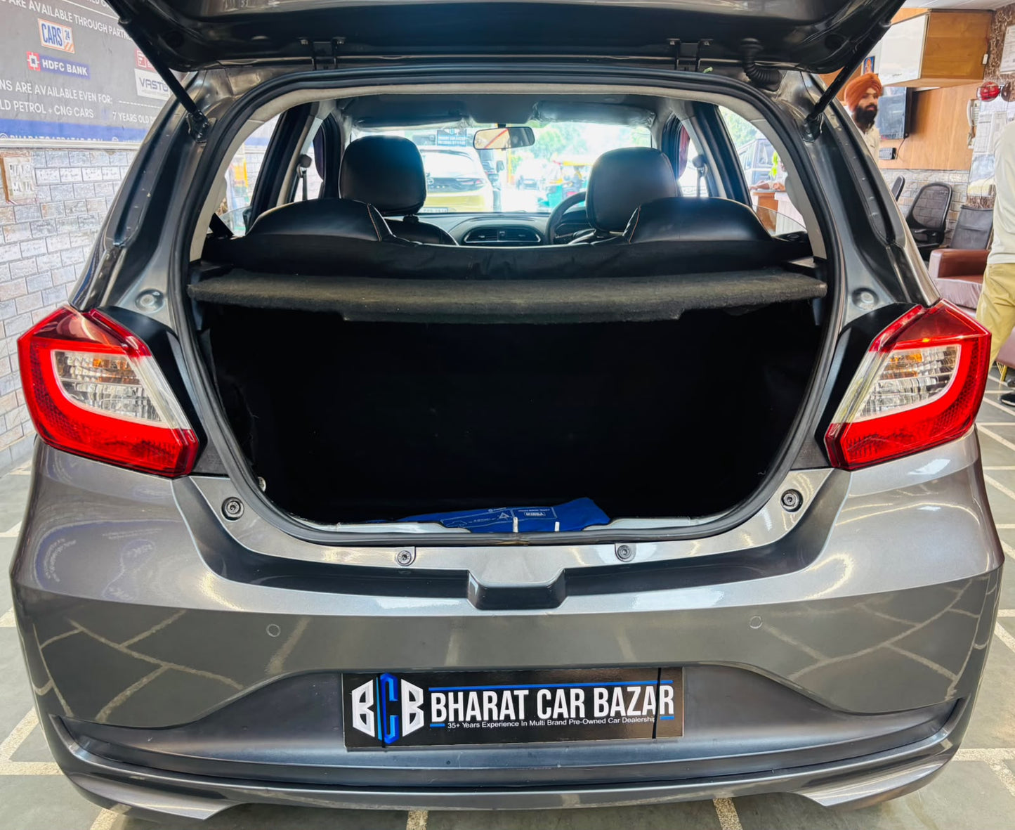 34,000 KMS TATA TIAGO 1.2 XT RTN PETROL (2020)