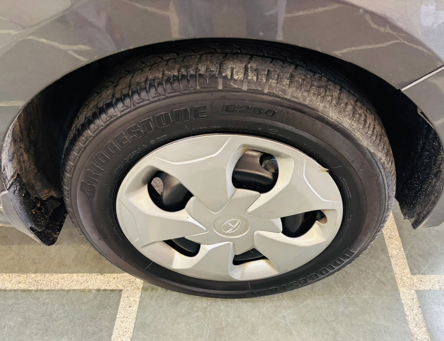 34,000 KMS TATA TIAGO 1.2 XT RTN PETROL (2020)