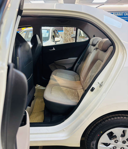 43,000 KMS HYUNDAI XCENT S PETROL (2015)