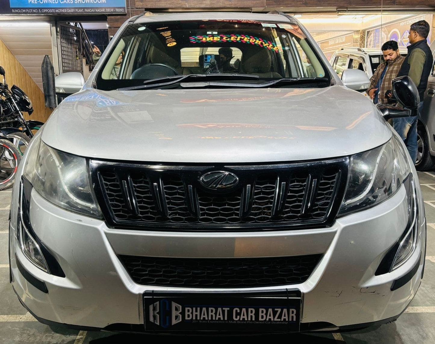 MAHINDRA XUV W10 DIESEL (2016)