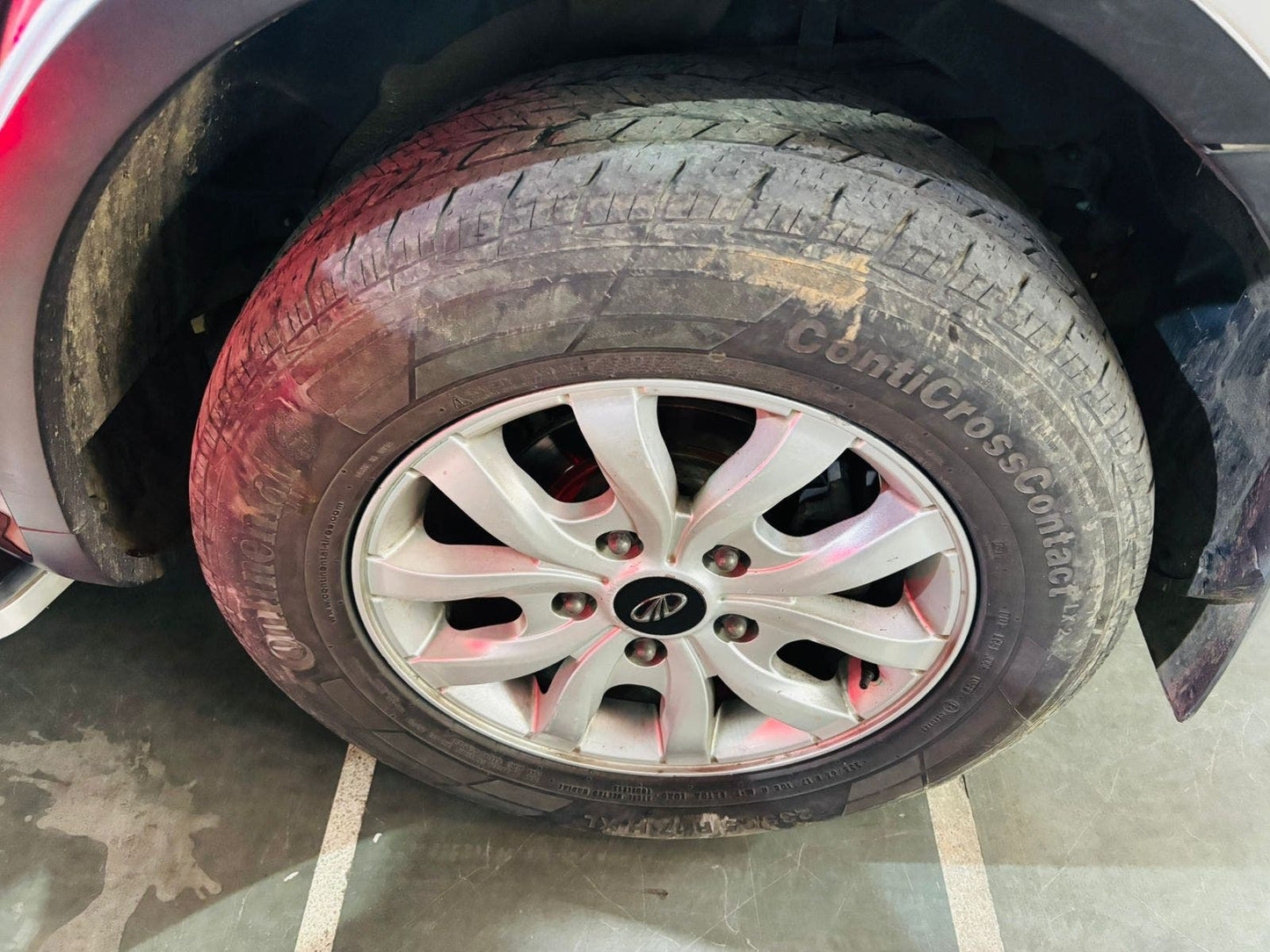 MAHINDRA XUV W10 DIESEL (2016)