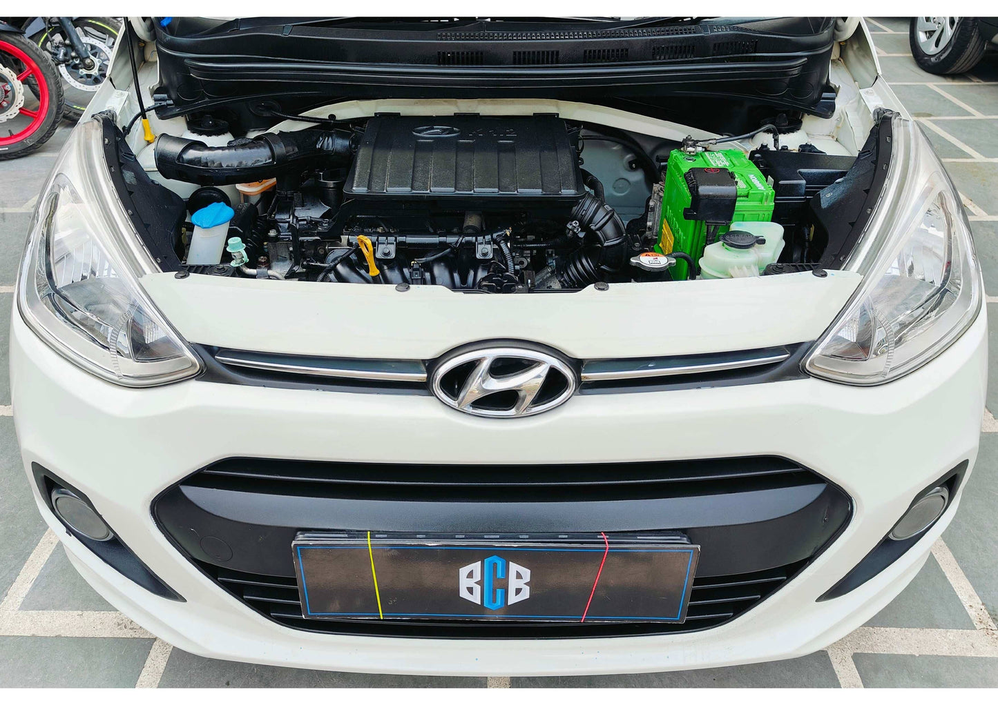 19,000 KMS HYUNDAI GRAND I10 MAGNA PETROL (2015)