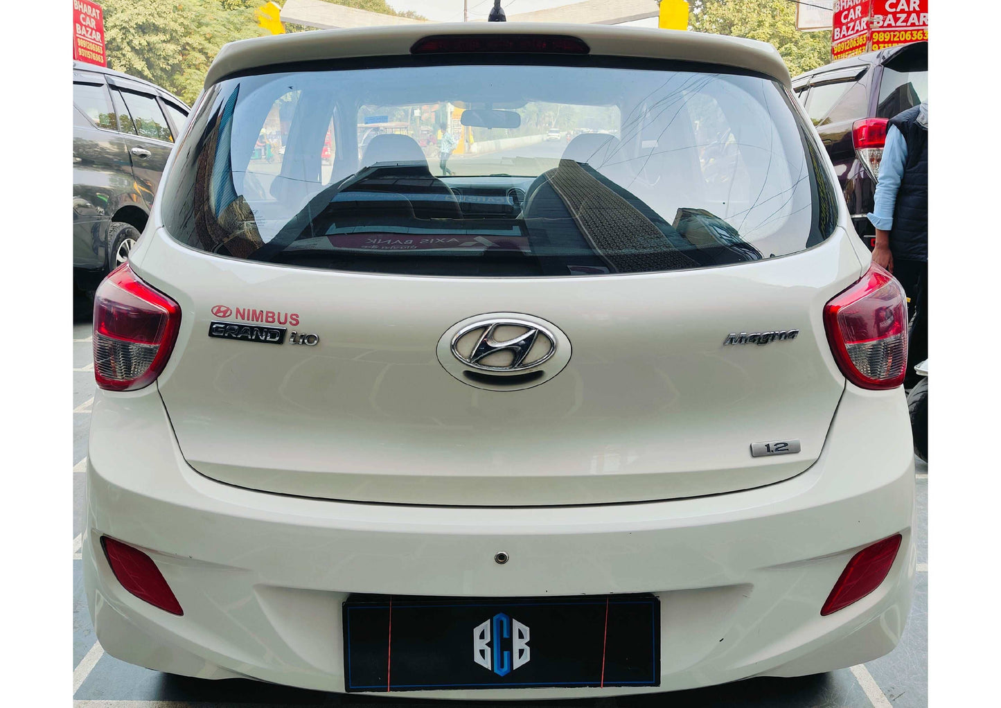 19,000 KMS HYUNDAI GRAND I10 MAGNA PETROL (2015)