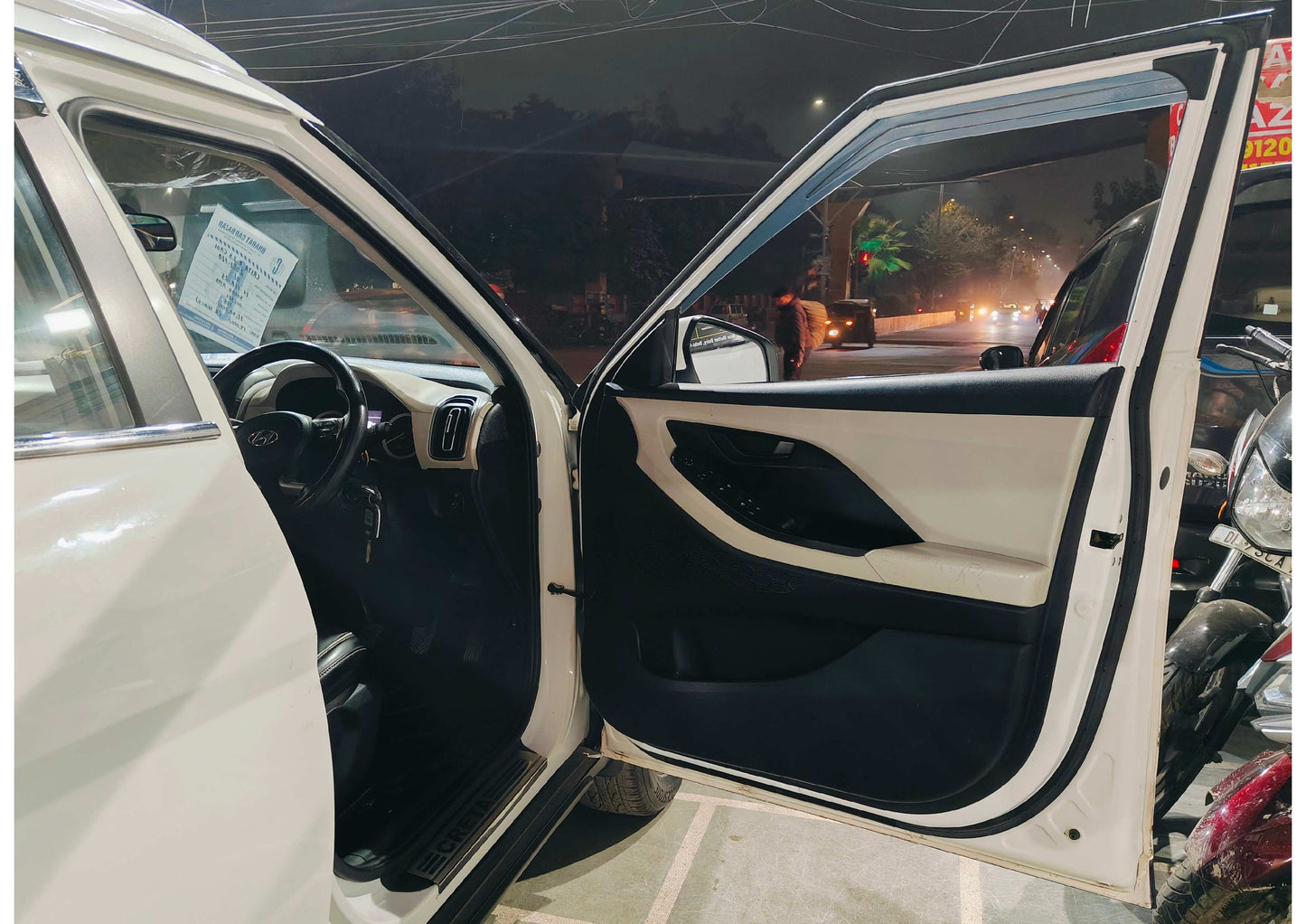 33,000 KMS HYUNDAI CRETA SX PETROL (2021)