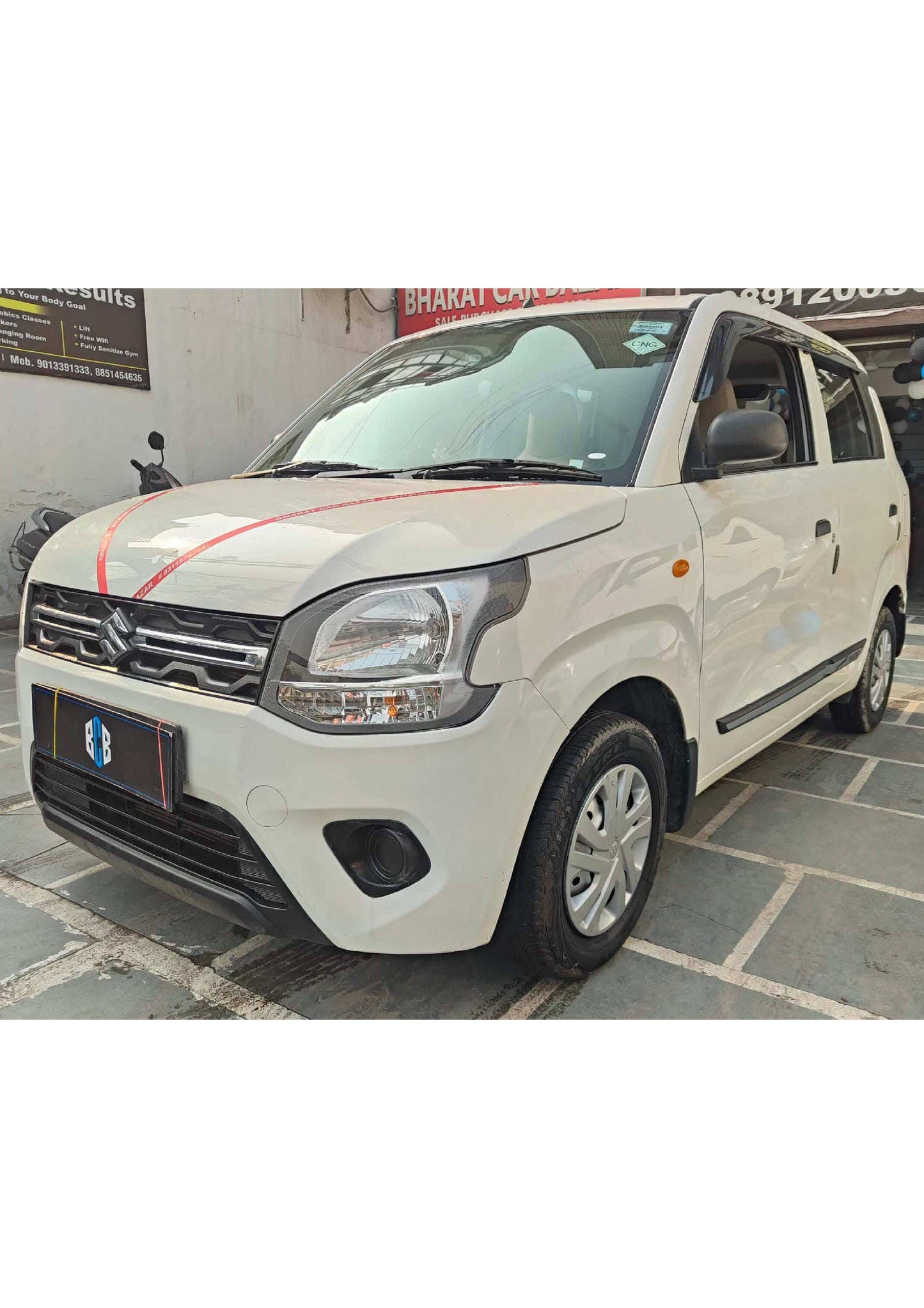 19,000 KMS MARUTI WAGONR LXI GREEN CNG (2023)