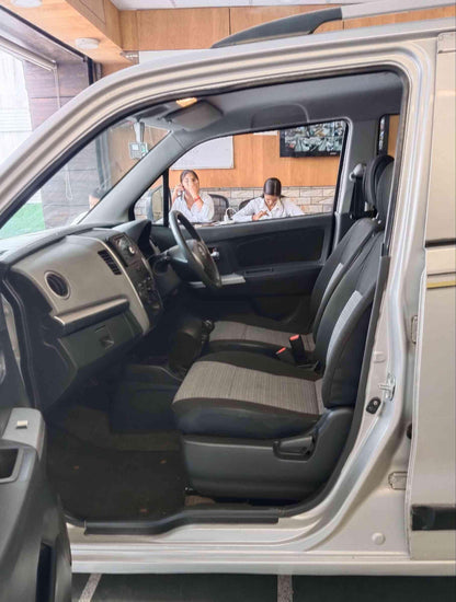 32,000 KMS MARUTI WAGONR LXI GREEN CNG (2011)