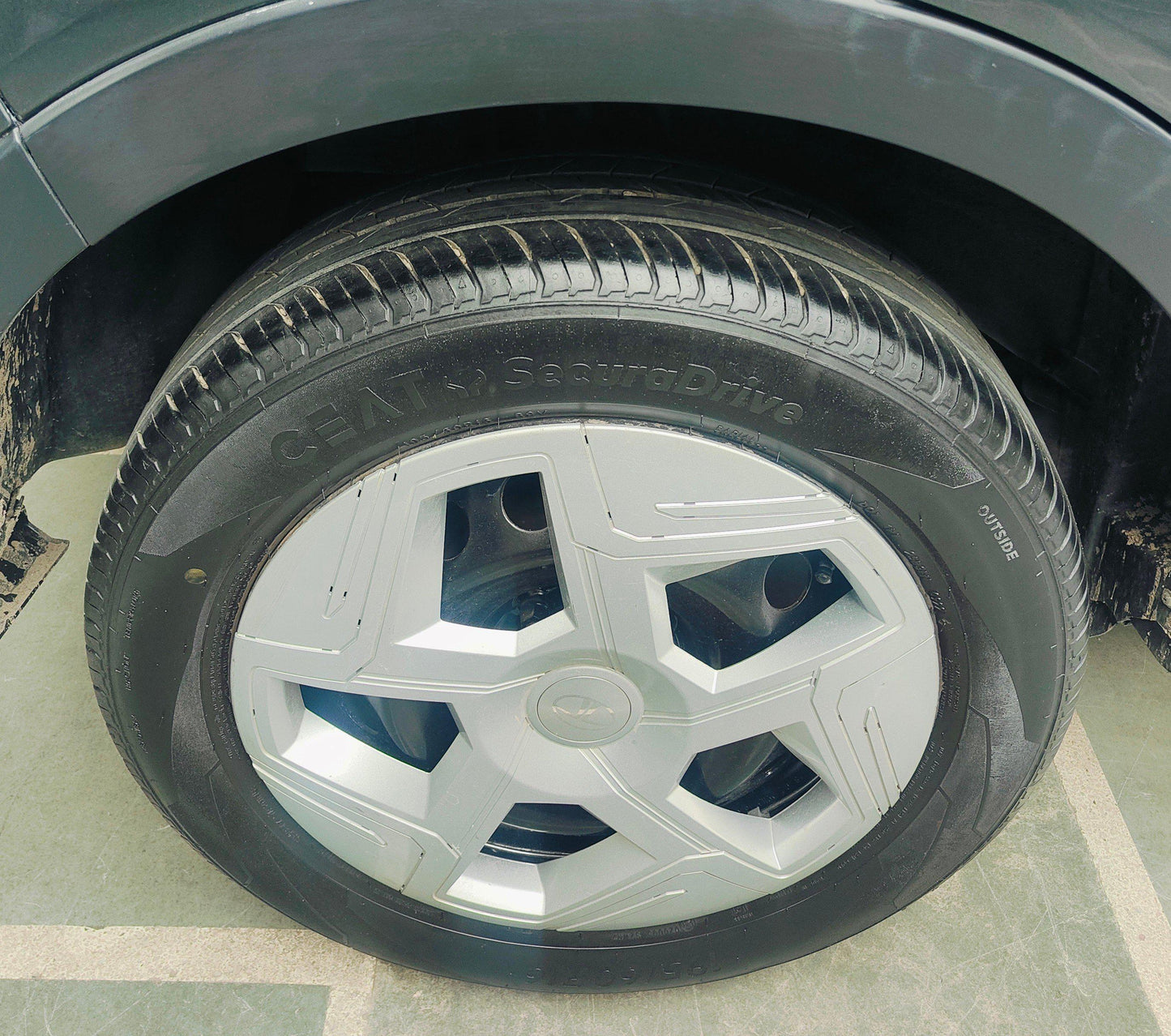 TATA NEXON XM 1.2 PETROL (2018)