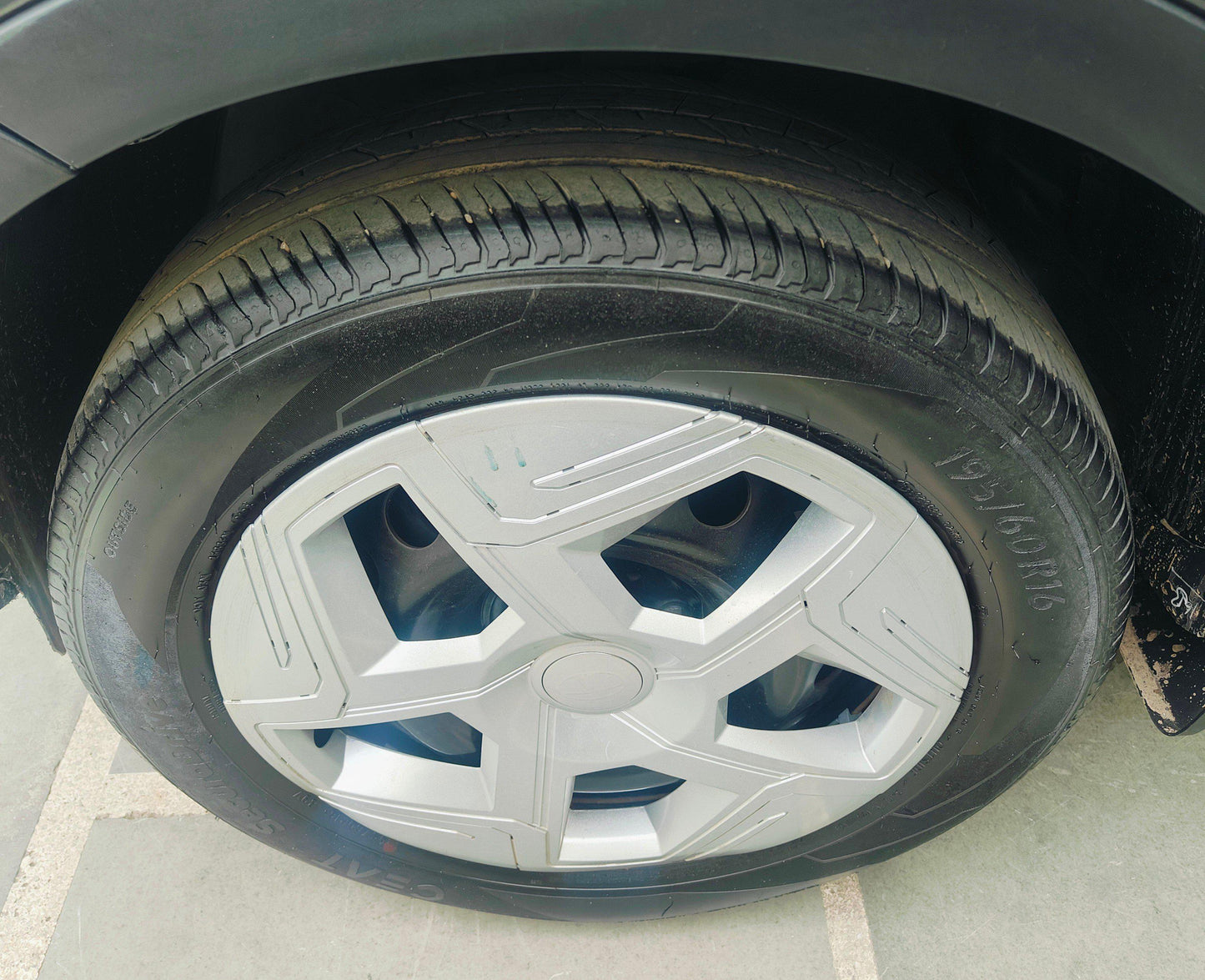 TATA NEXON XM 1.2 PETROL (2018)