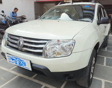 Load image into Gallery viewer, RENAULT DUSTER RXE PETROL (2014)
