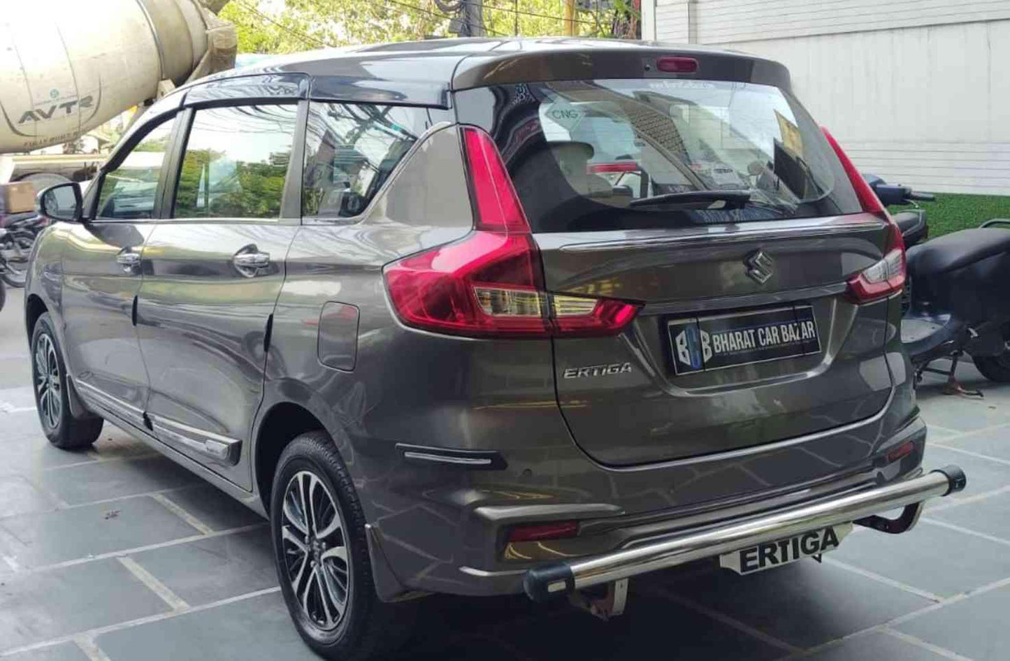 MARUTI ERTIGA ZXI (O) GREEN CNG (2023)