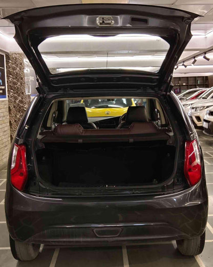 30,000 KMS TATA BOLT XMS 1.2 PETROL (2017)