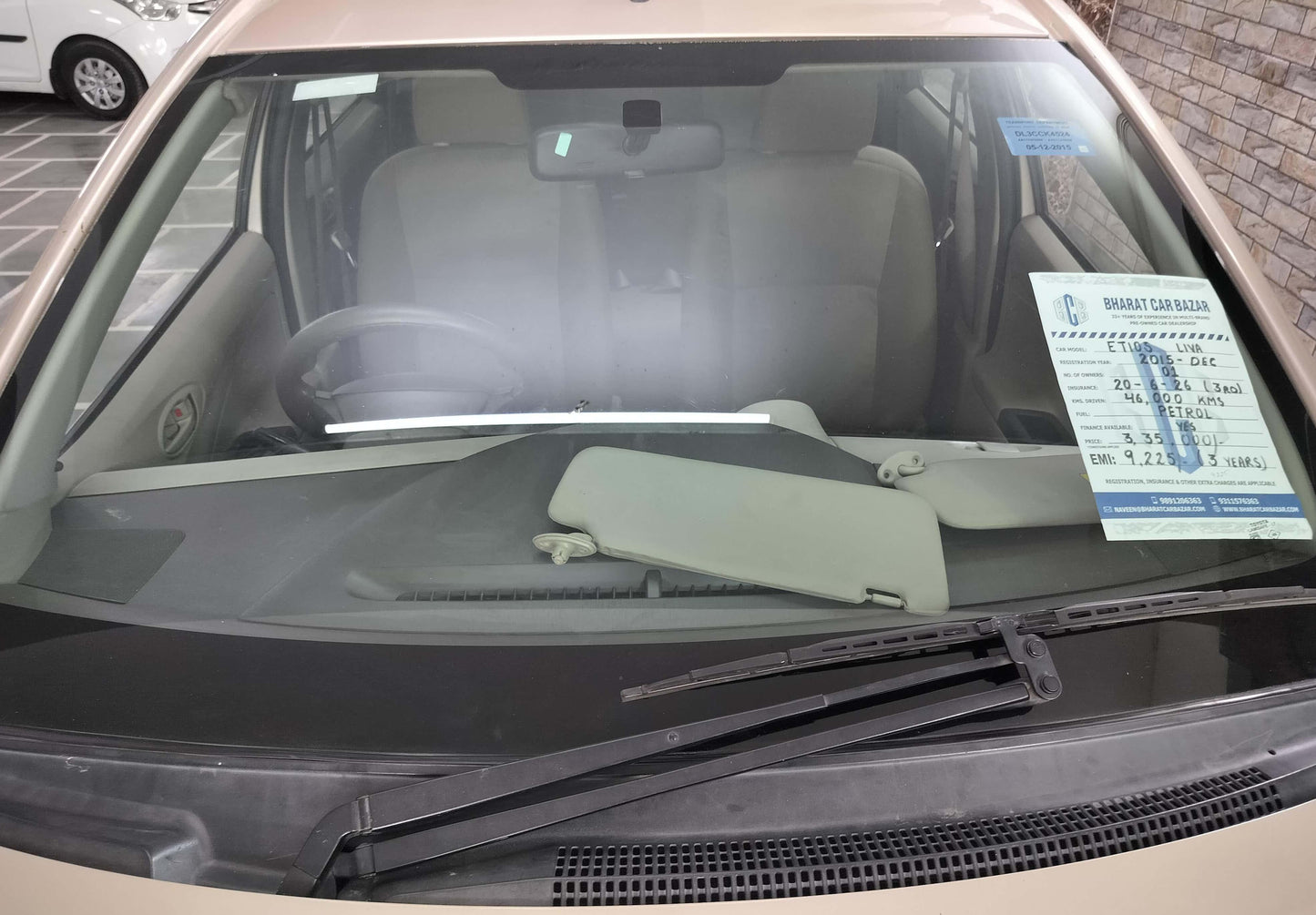 46,000 KMS TOYOTA ETIOS LIVA PETROL (2015)