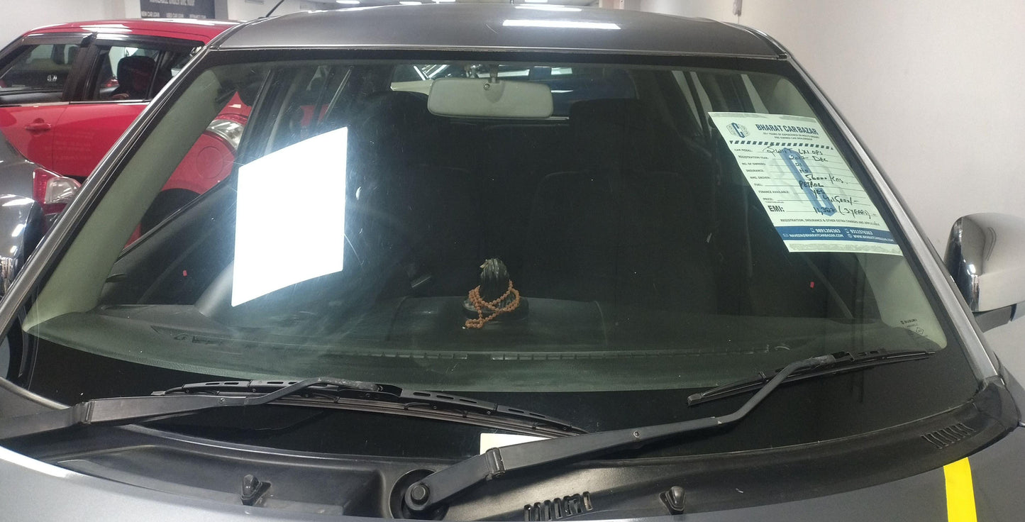 MARUTI SWIFT LXI (O) PETROL (2017)