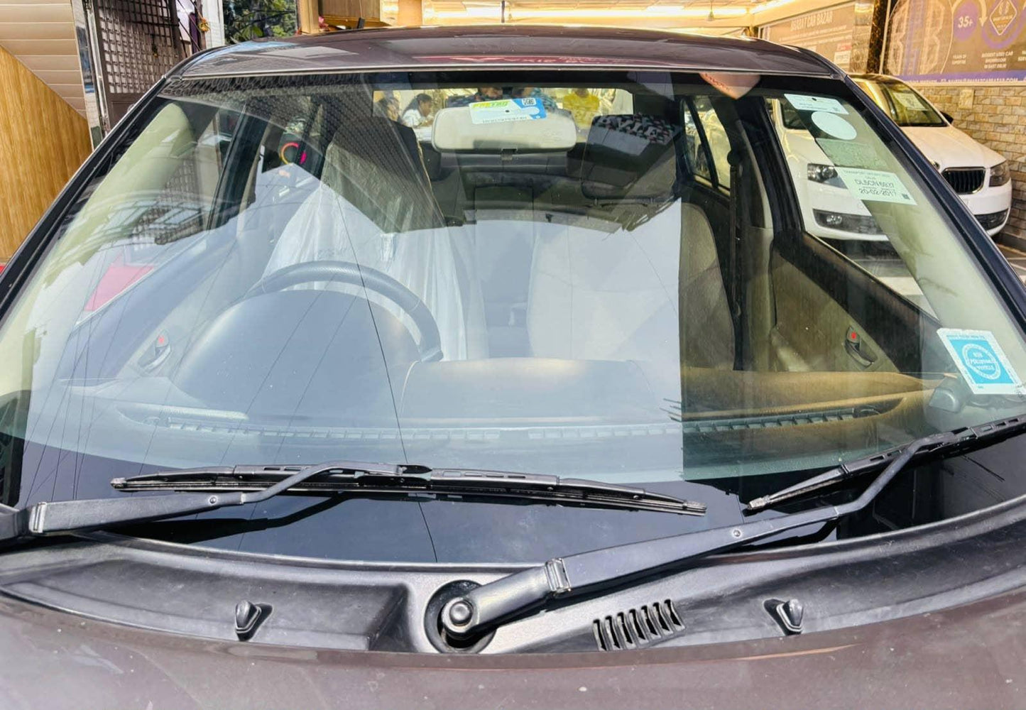 18,000 KMS MARUTI DZIRE VXI PETROL (2017)