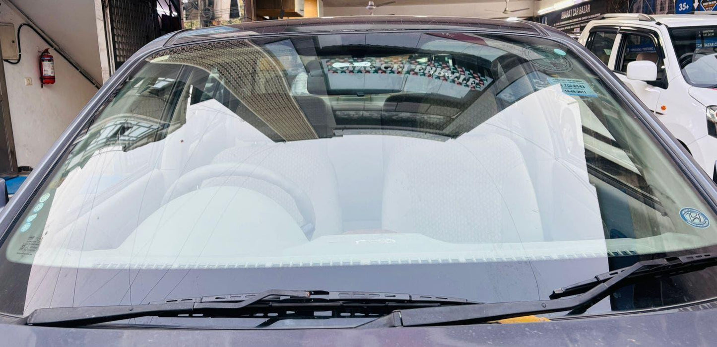 30,000 KMS HYUNDAI ACCENT EXECUTIVE PETROL (2011)