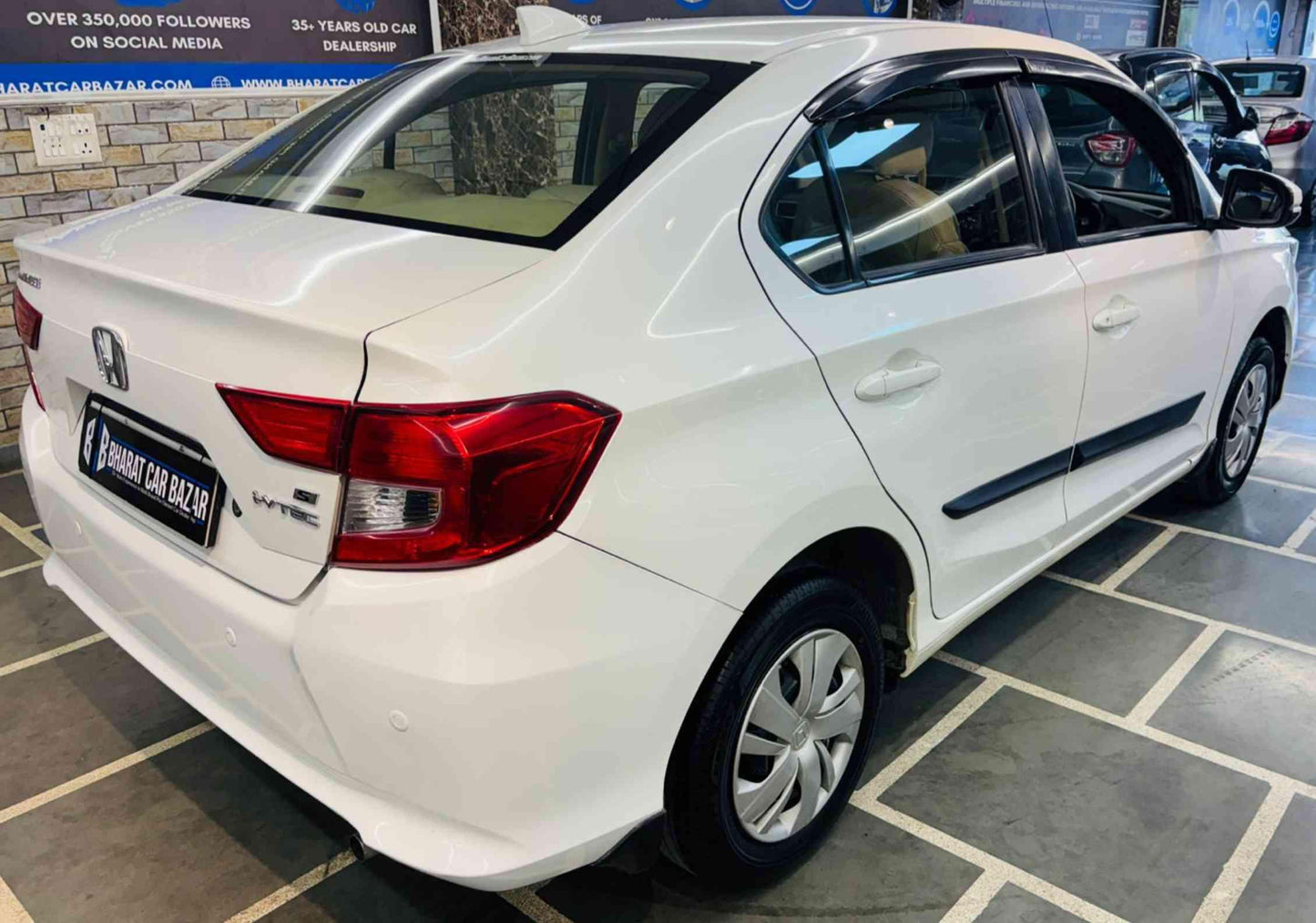 42,000 KMS HONDA AMAZE 1.2 S MT PETROL (2019)