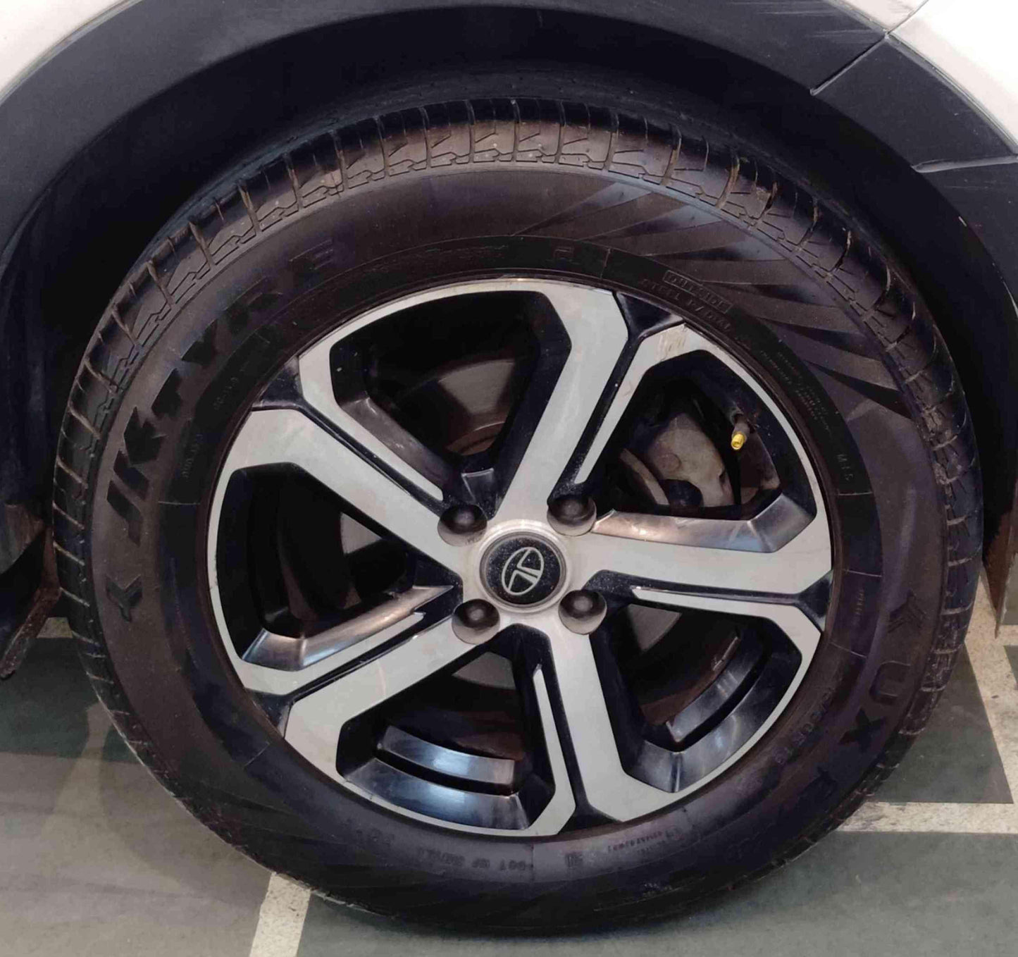 TATA NEXON XZ+ 1.2 PETROL (2021)