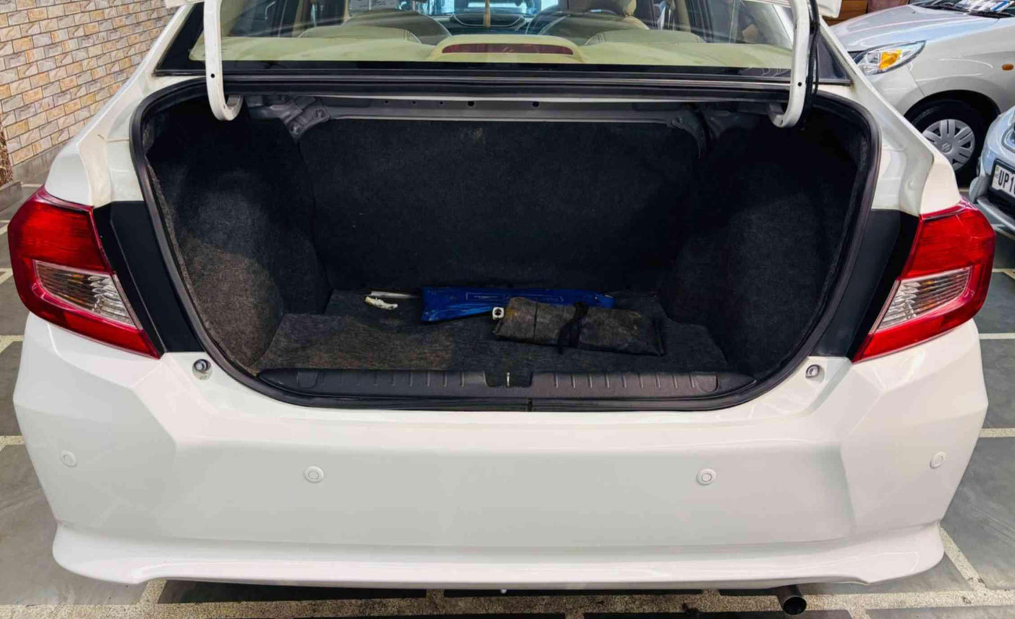 42,000 KMS HONDA AMAZE 1.2 S MT PETROL (2019)