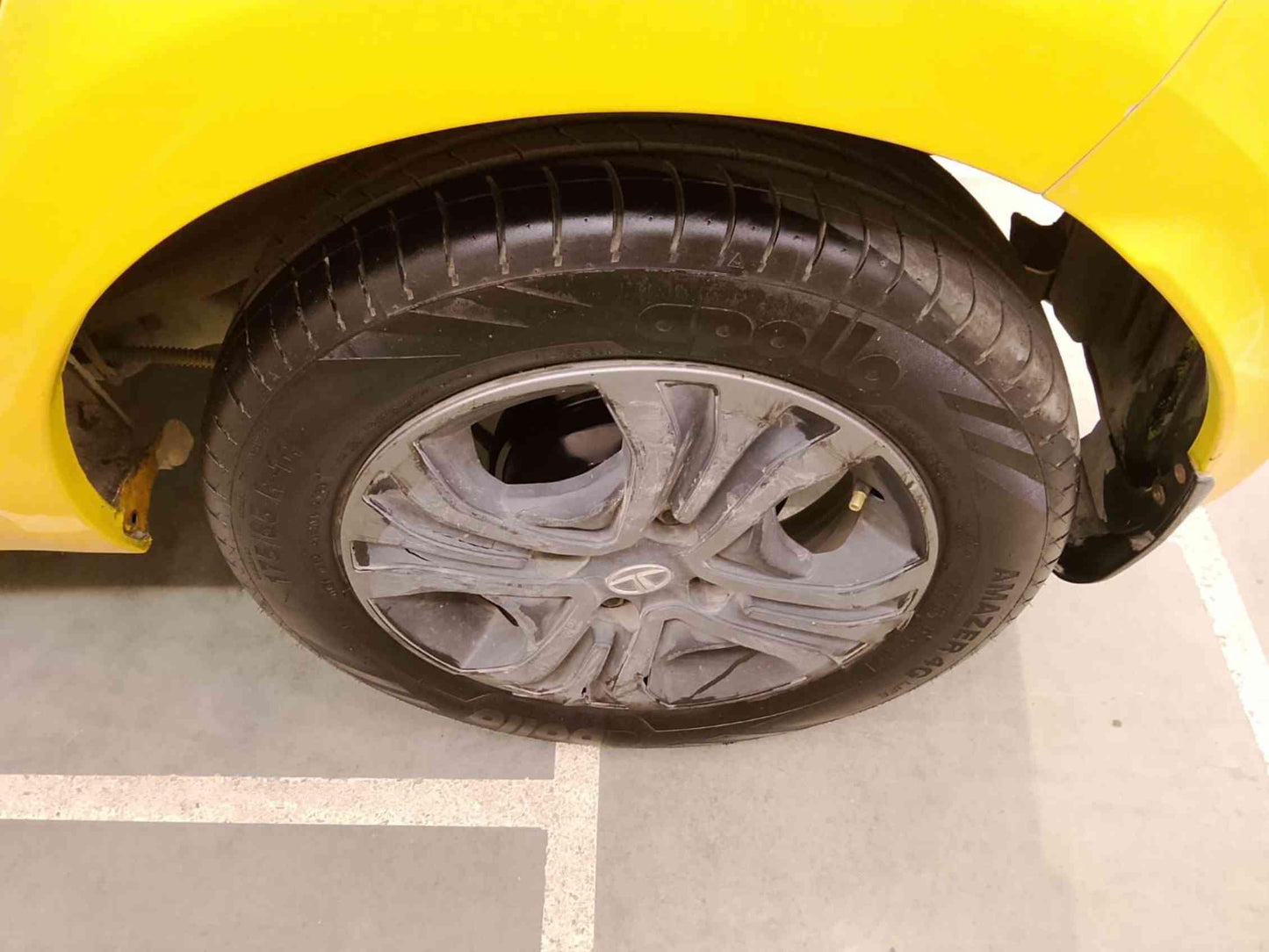 TATA TIAGO XZ 1.2 PETROL (2020)