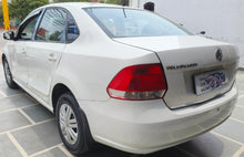 Load image into Gallery viewer, VOLKSWAGEN VENTO PETROL (2011)
