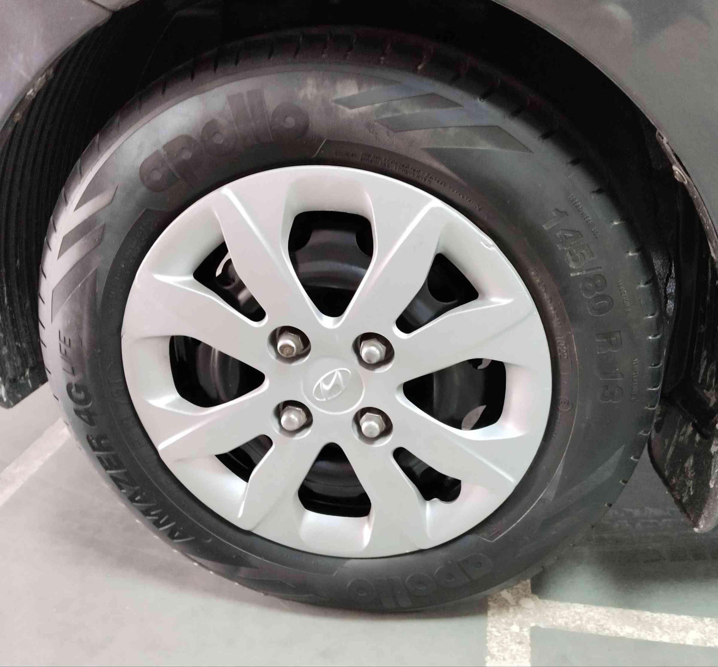 34000 KMS HYUNDAI EON MAGNA+ PETROL ( 2018)