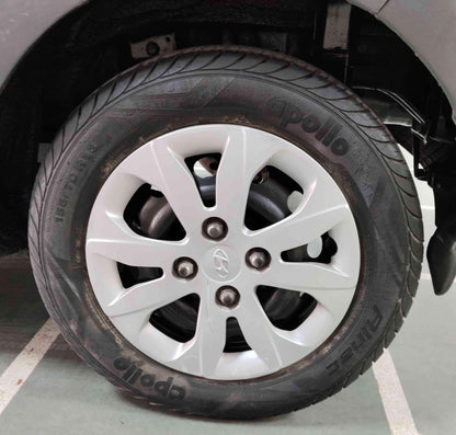 34000 KMS HYUNDAI EON MAGNA+ PETROL ( 2018)