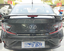 Load image into Gallery viewer, HYUNDAI AURA 1.2 S MT CNG (2022)
