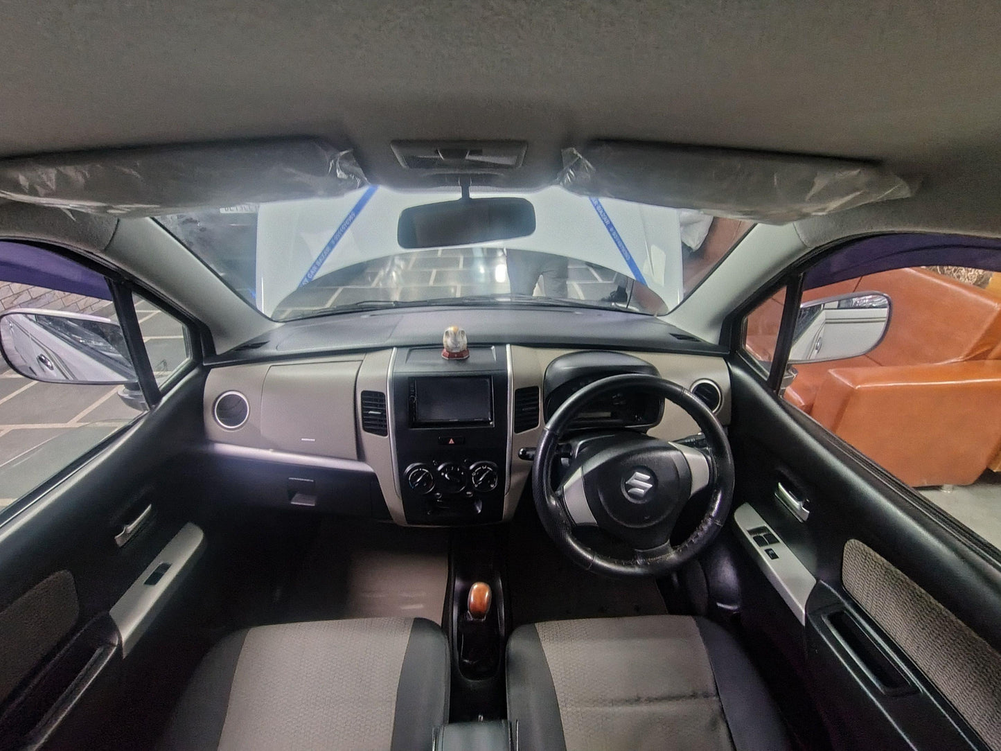 26,000 KMS MARUTI WAGONR LXI PETROL (2016)