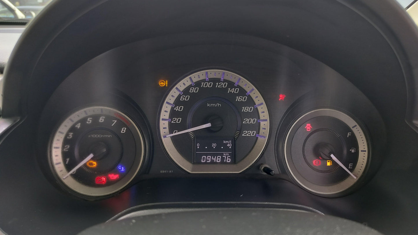HONDA CITY V MT PETROL (2012)