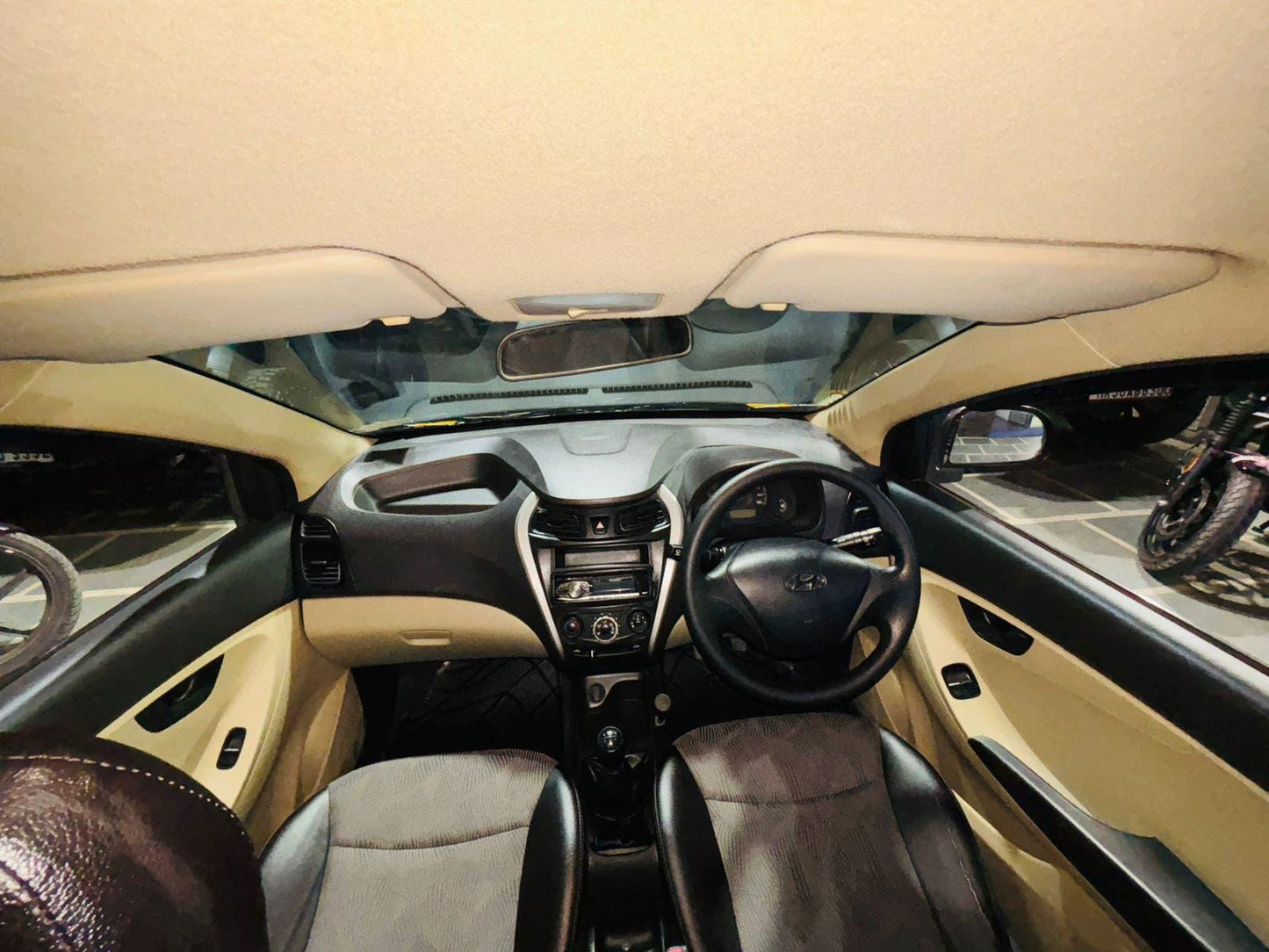 HYUNDAI EON ERA+ PETROL (2012)